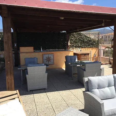 Bed and breakfast La Dolce Vita On The Beach
